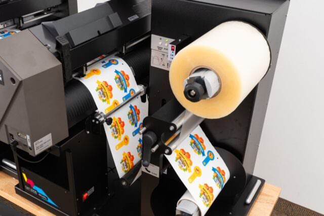 Afinia Label dual plotter digital label finisher die cutter lamination