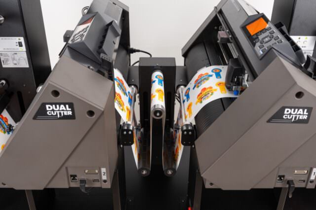 Afinia Label dual plotter digital label finisher die cutter lamination