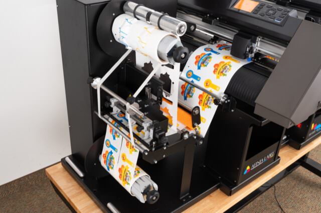Afinia Label dual plotter digital label finisher die cutter lamination