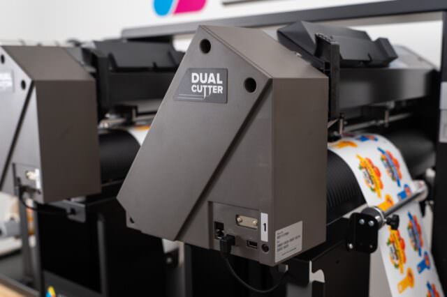 Afinia Label dual plotter digital label finisher die cutter lamination