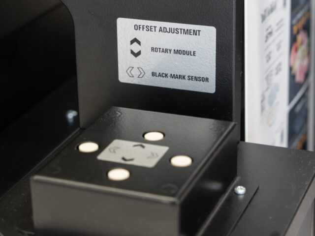 Simple cut adjustment. DLP-2200 Digital Label Press Afinia Label