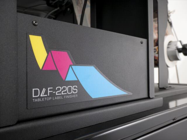 DLF-Mini Digital Label Finisher Badging